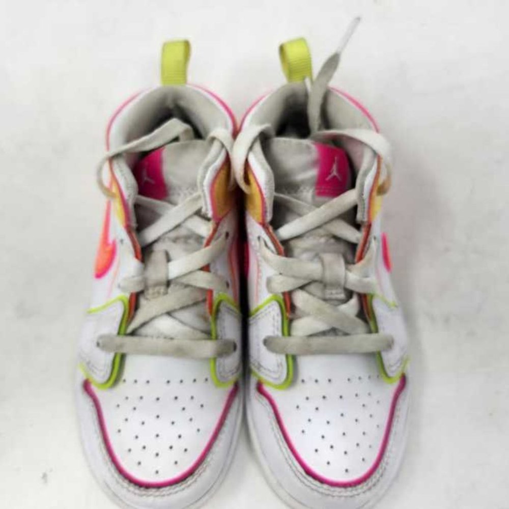 Toddler 9 Nike Air Jordan 1 kids retro mid edge glow sneakers CV4613-100 shoes - Picture 3 of 9